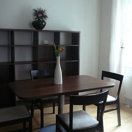 Lion Medena, Big Size, High Ceilings Apartamento *