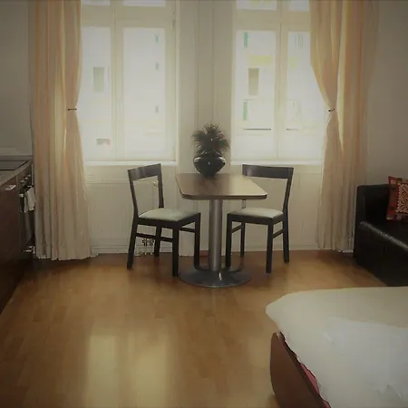 Lion Medena, Big Size, High Ceilings Apartament Bratysława