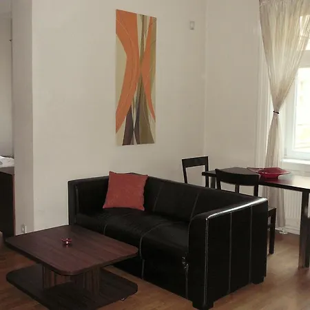 Lion Medena, Big Size, High Ceilings Appartamento Bratislava